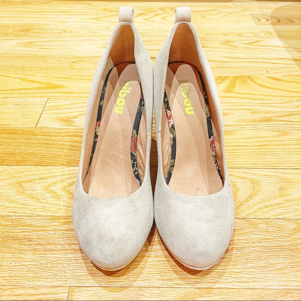 2/$30 Little Burgundy suede wedge heels